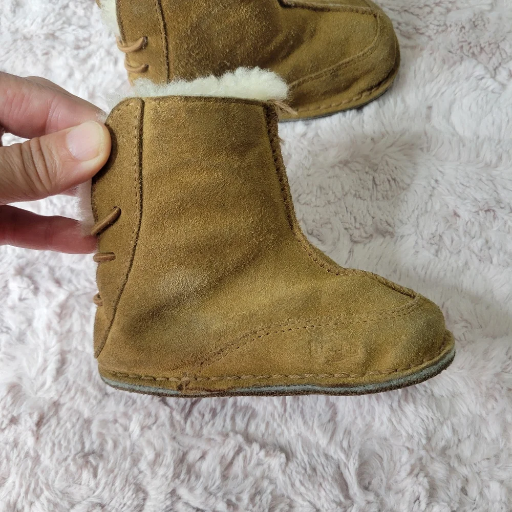 UGG BOO Boots